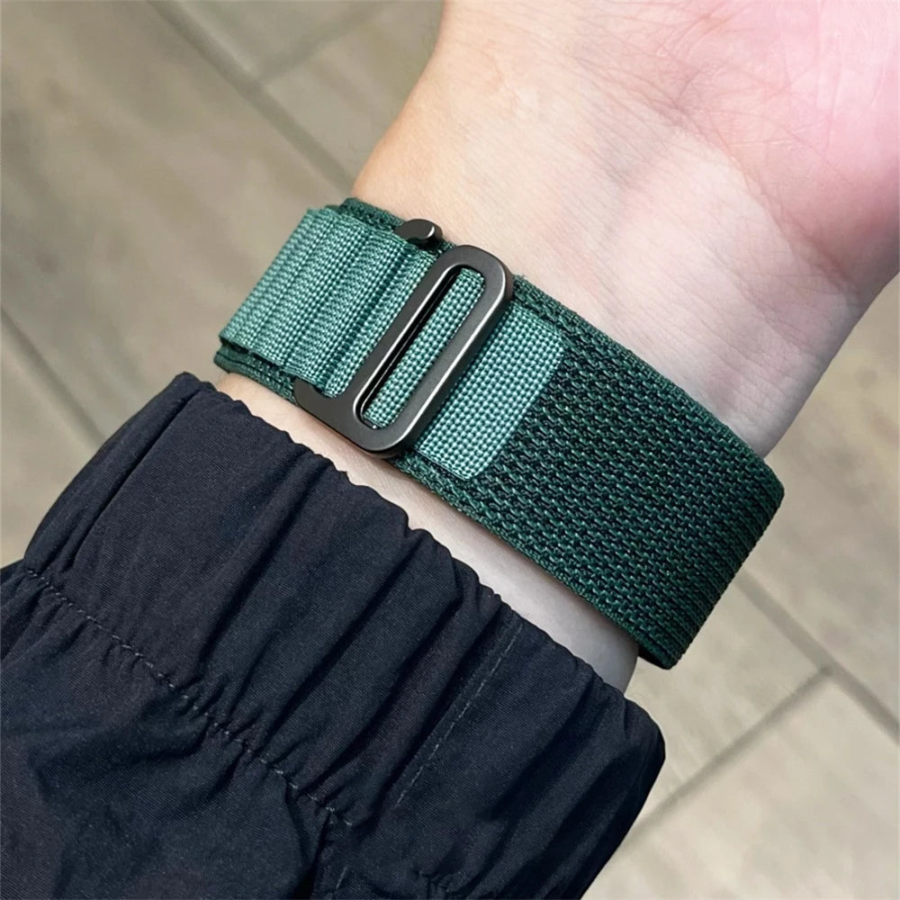 ALPINE WRISTBAND